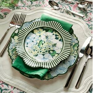 Green Lyla Dinner Plates